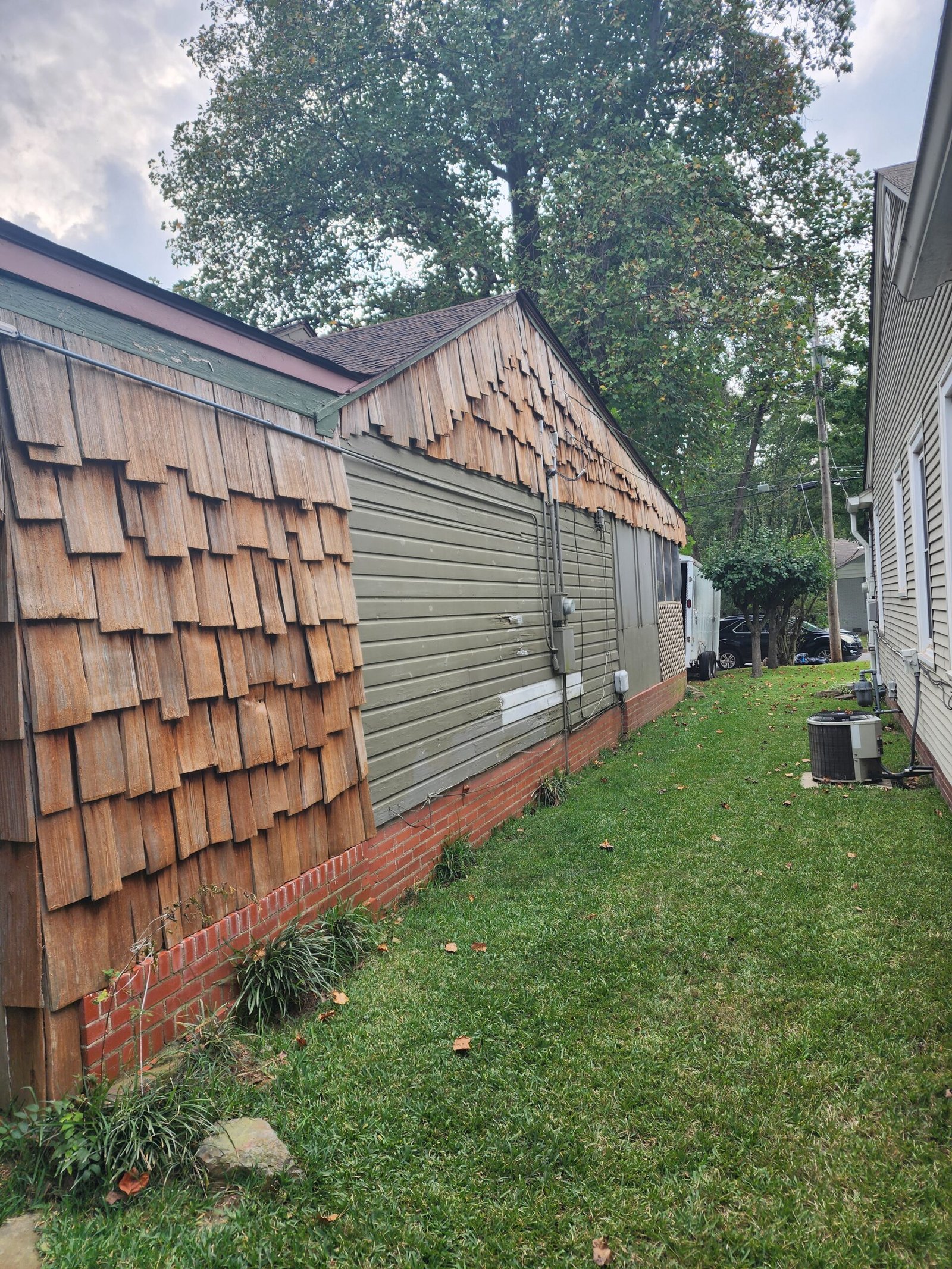 siding installation shake house