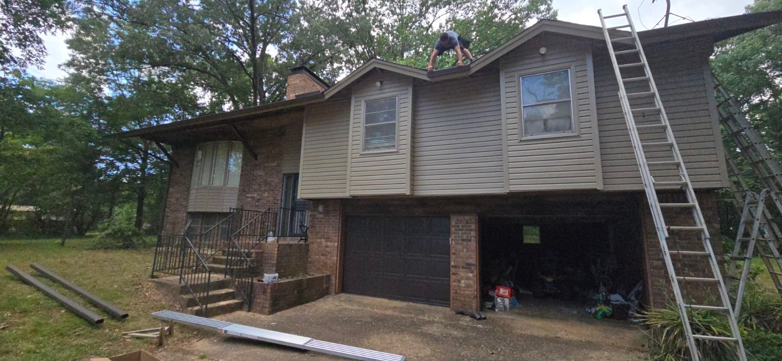 siding installation squirell